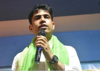 पुष्पा झुकेगा नहीं’ वाले TMC नेता जहांगीर खान ने बदले सुर? री-पोलिंग से पहले नामांकन वापस