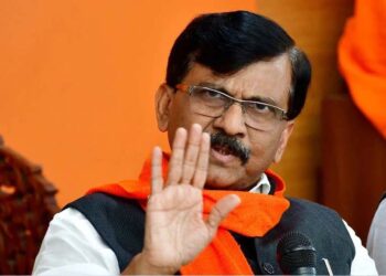 ‘जय श्रीराम बोलो और पेट्रोल-डीजल सस्ता हो जाएगा’, संजय राउत का BJP पर तीखा तंज