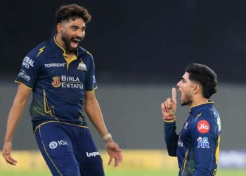 GT का जलवा बरकरार, CSK की हार से प्लेऑफ की उम्मीदें खत्म