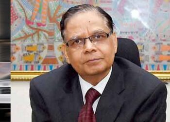 100 सिर्फ एक नंबर’, रुपये की गिरावट पर अरविंद पनगढ़िया का बड़ा बयान