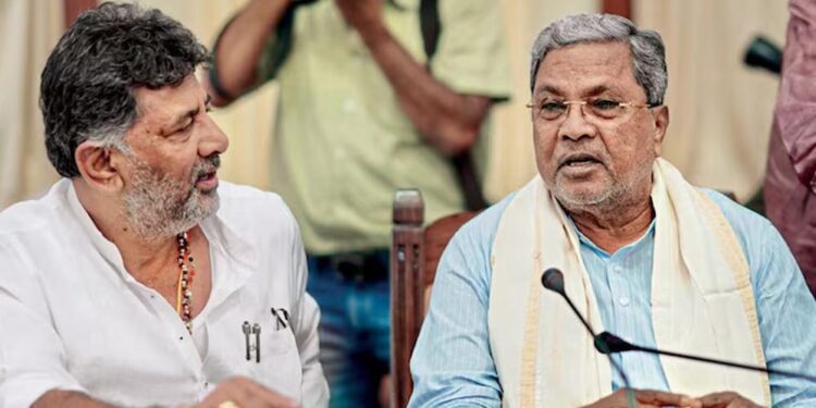 कर्नाटक कांग्रेस में नए सत्ता समीकरण की तैयारी, 4 डिप्टी CM फॉर्मूले पर मंथन तेज