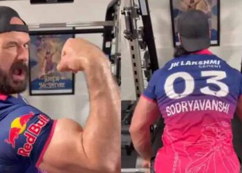 15 साल के वैभव सूर्यवंशी का क्रेज WWE तक पहुंचा, ड्रू मैकइंटायर ने पहनी RR जर्सी