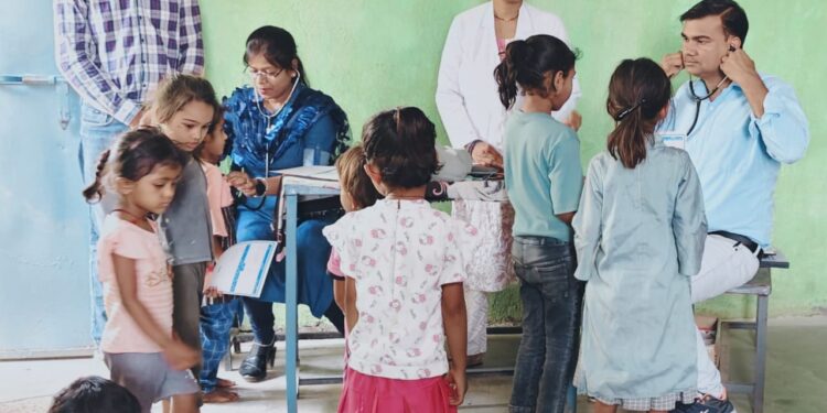 “चिरायु”  योजना से बेमेतरा के सैकड़ों बच्चों को मिला नया जीवन,हृदय रोग से ग्रसित 6 गंभीर रोगियों का राज्य से बाहर निःशुल्क इलाज !