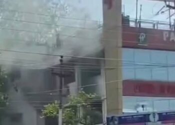 Panacea Hospital Fire: देहरादून के ICU में लगी आग, मरीजों में मची भगदड़, एक की मौत