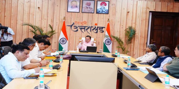 Uttarakhand News- CM धामी की हाईलेवल बैठक: वनाग्नि रोकथाम, पेयजल और स्वास्थ्य सेवाओं पर फोकस, अधिकारियों को अलर्ट मोड में रहने के दिए अहम निर्देश….