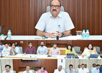 नियद नेल्लानार 2.0 बस्तर के सुदूर अंचलों में 31 व्यक्तिगत और 14 सामुदायिक योजनाओं का मिलेगा सीधा लाभ, मुख्य सचिव विकासशील ने की समीक्षा….