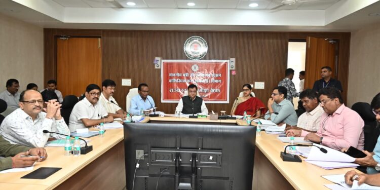 ’मदिरा के अवैध परिवहन एवं बिक्री पर रोक लगाए : आबकारी मंत्री लखन लाल देवांगन’…..