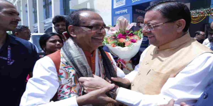 Uttarakhand News: CM धामी ने केंद्रीय कृषि मंत्री शिवराज सिंह चौहान से की मुलाकात, ‘अपनापन’ पुस्तक के लोकार्पण में हुए शामिल…..