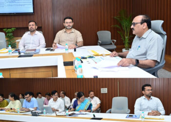 ’मुख्य सचिव विकासशील ने समग्र शिक्षा अभियान 2026 के बजट प्लान की बैठक ली- दिया गुणवत्ता और नवाचार पर विशेष जोर’….