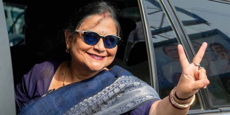 TMC में बगावत: 20 से ज्यादा सांसद अलग गुट बनाने की तैयारी में