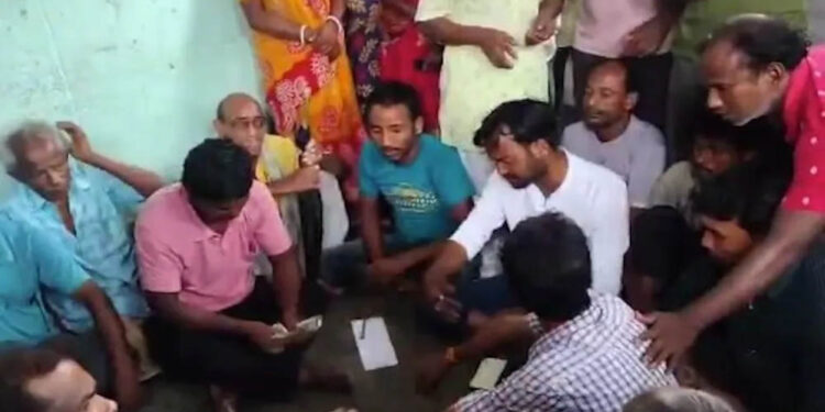 बंगाल में आवास योजना पर ‘कट मनी’ के आरोप, दबाव बढ़ने पर TMC नेताओं ने लौटाए पैसे