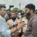 रतलाम से पैदल भोपाल पहुंचे दो कांग्रेस कार्यकर्ता, निष्कासन के विरोध में PCC कार्यालय के बाहर धरने पर बैठे