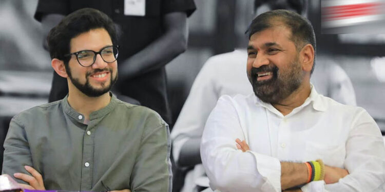 उद्धव ठाकरे को बड़ा झटका, आदित्य ठाकरे के करीबी सचिन अहीर ने भी छोड़ा साथ