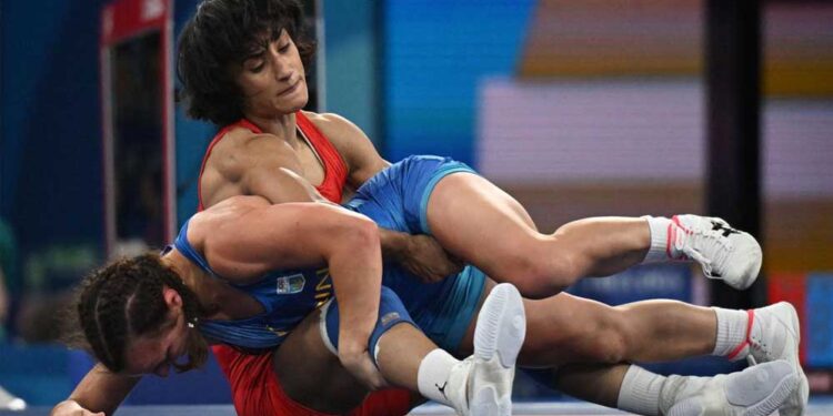 विनेश फोगाट मामले में सुप्रीम कोर्ट की दोटूक, एशियन गेम्स ट्रायल्स विवाद पर WFI को झटका