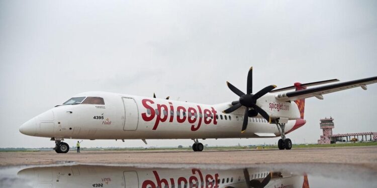 स्पाइसजेट की उड़ान को नई रफ्तार! फ्लीट में शामिल हुए 3 A320 विमान, Boeing 737 Max की भी वापसी