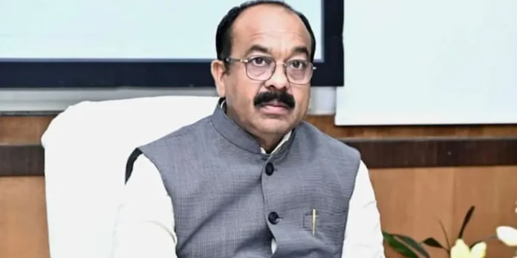 सड़कों और पुलों के निर्माण की धीमी गति पर बिफरे उप मुख्यमंत्री अरुण साव, 2 ठेकेदारों के पंजीयन निरस्त…..