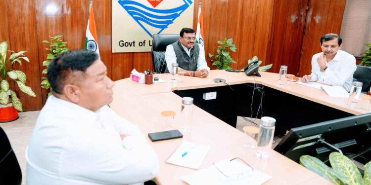 Uttarakhand News: मुख्य सचिव आनंद बर्द्धन ने की समीक्षा, सुप्रीम कोर्ट में उत्तराखंड के 199 मामलों पर होगी सुनवाई….