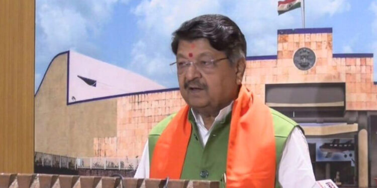 एमपी में कांग्रेस को भारी पड़ेगी भीतरघात, कैलाश विजयवर्गीय बोले- तीसरी राज्यसभा सीट भी BJP के खाते में जाएगी
