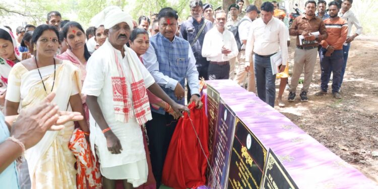 मर्दापाल अंचल को 4.06 करोड़ रूपए के विकास कार्यों की सौगात, वनमंत्री केदार कश्यप ने किया भूमिपूजन और लोकार्पण…..