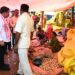 मर्दापाल के साप्ताहिक बाजार में अचानक पहुंचे उप मुख्यमंत्री विजय शर्मा, स्थानीय लोगों से की आत्मीय मुलाकात….