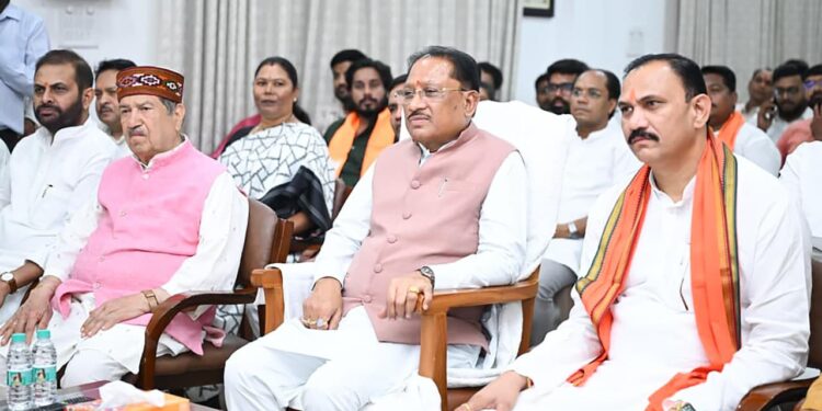 जनभागीदारी और जनप्रेरणा का सशक्त माध्यम बना ‘मन की बात’ : मुख्यमंत्री विष्णु देव साय….