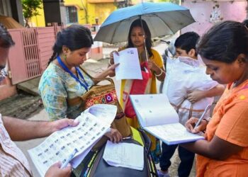 वोटर लिस्ट से नाम हटने पर नागरिकता खत्म नहीं होगी: सुप्रीम कोर्ट