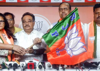राज्यसभा में BJP का बड़ा दांव! उपचुनाव के बाद वही रहेंगे तीनों सांसद, बदलेगी सिर्फ पार्टी