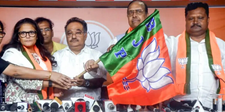 राज्यसभा में BJP का बड़ा दांव! उपचुनाव के बाद वही रहेंगे तीनों सांसद, बदलेगी सिर्फ पार्टी