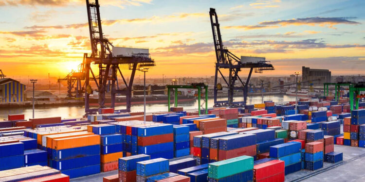 India Exports: जून में 15.5% बढ़ा भारत का निर्यात, व्यापार घाटा 30.43 अरब डॉलर पर पहुंचा