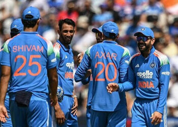 एजबेस्टन में भारतीय गेंदबाजों का जलवा, 17 ओवर में इंग्लैंड के 5 बल्लेबाज पवेलियन लौटे