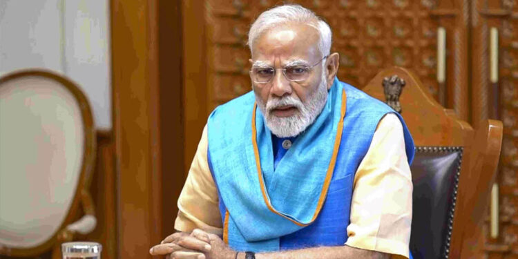 मोदी कैबिनेट विस्तार की चर्चा तेज, चुनाव-बागी और सहयोगी समेत 4 फैक्टर तय करेंगे एंट्री-एग्जिट