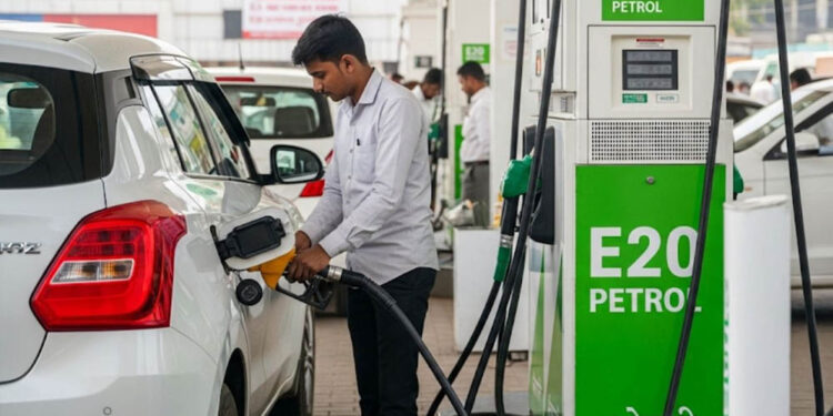 ₹82 से ₹170 प्रति लीटर तक मिलता है पेट्रोल, जानिए 5 तरह के फ्यूल में आपकी गाड़ी के लिए कौन-सा है बेस्ट