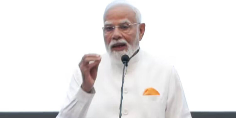इंडोनेशिया की संसद में PM मोदी का बड़ा संदेश, बोले- ‘भारत विस्तारवाद नहीं, विकासवाद की नीति पर चलता है’