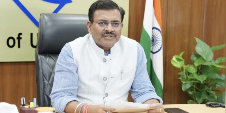 उत्तराखंड की होगी अपनी एविएशन एकेडमी, सभी जिला मुख्यालयों तक हवाई सेवा पहुंचाने की तैयारी