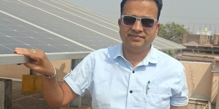 प्रधानमंत्री सूर्य घर योजना से राजनांदगांव का साहू परिवार बना ऊर्जा आत्मनिर्भर….