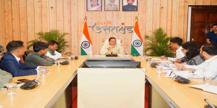 Uttarakhand News: सीएम धामी से मिली नीति आयोग की टीम, उत्तराखंड के सतत और समग्र विकास की रणनीति पर हुई अहम चर्चा….