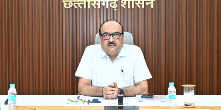 जल जीवन मिशन 2.0 छत्तीसगढ़ में ग्रामीण पेयजल योजनाओं के संचालन और रखरखाव नीति पर उच्च स्तरीय बैठक संपन्न…..