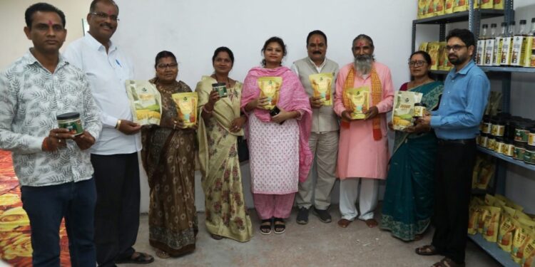 ‘कांकेयर’ ब्रांड बना ग्रामीण महिलाओं की पहचान, शुद्ध जैविक उत्पादों की लगातार बढ़ रही मांग….
