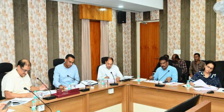 लोक निर्माण विभाग के सचिव ने जेलों में निर्माणाधीन कार्यों की प्रगति की समीक्षा की…..