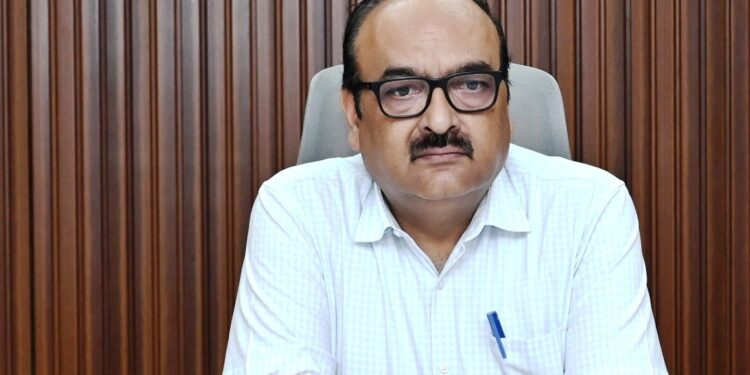 मुख्य सचिव विकासशील की अध्यक्षता में पीपीपीएसी की बैठक सम्पन्न, चित्रकोट जल प्रपात के पास तीरथ गांव में 25 करोड़ रूपए की लागत से बनेगी टेंट सिटी….