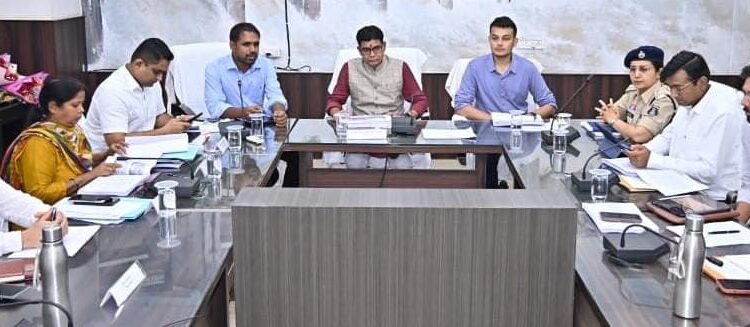 राजस्व मामलों में देरी बर्दाश्त नहीं, समय पर निपटाएं नामांतरण और बंटवारा-मंत्री टंक राम वर्मा…