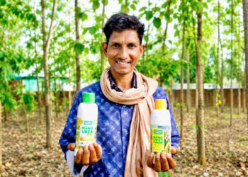 कम लागत, अधिक उत्पादन की ओर बढ़ते किसान, नैनो उर्वरकों ने बढ़ाया अमर सिंह कंवर का विश्वास, पर्याप्त भंडारण से मजबूत हुई कृषि व्यवस्था, अन्नदाताओं को मिल रहा लाभ…