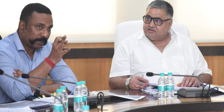छत्तीसगढ़ बने देश का प्रमुख पर्यटन गंतव्य, योजनाओं के प्रभावी क्रियान्वयन पर दें विशेष ध्यान: पर्यटन एवं संस्कृति मंत्री राजेश अग्रवाल….