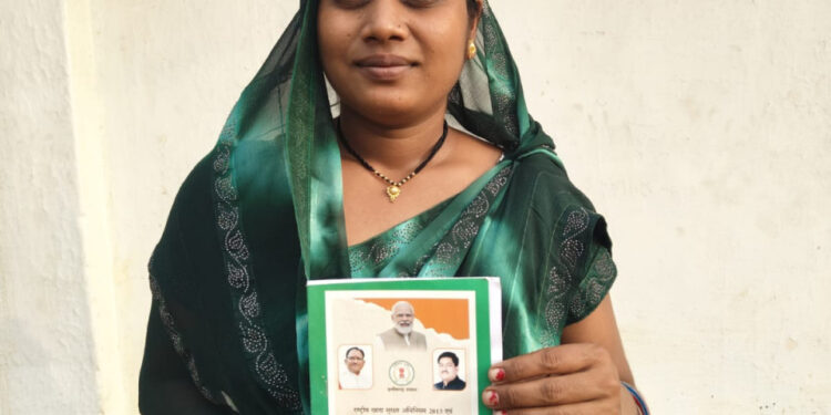 मुख्यमंत्री हेल्पलाइन और सेवा सेतु से बदली हजारों लोगों की जिंदगी, समयबद्ध समाधान और त्वरित सेवाओं से बढ़ा जनता का भरोसा, राशन कार्ड, आधार सुधार और निवास प्रमाण पत्र जैसी समस्याओं का हो रहा तत्काल निराकरण…..