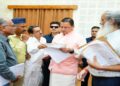 Uttarakhand News: CM धामी ने जनता दरबार में सुनीं फरियादें, समस्याओं के समयबद्ध निस्तारण के दिए आदेश…..