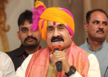 दतिया में BJP का नया प्लान! नरोत्तम मिश्रा पर सस्पेंस, आशुतोष तिवारी को मिल सकती है बड़ी जिम्मेदारी