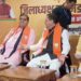 दिल्ली के बाद देहरादून में भाजपा की बड़ी बैठक, सीएम ने कार्यकर्ताओं से किया संवाद