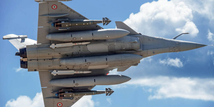 Rafale के डर से PAK ने जमीन पर उतार दी थी पूरी F-16 फ्लीट! पूर्व PAF अफसर का बड़ा खुलासा