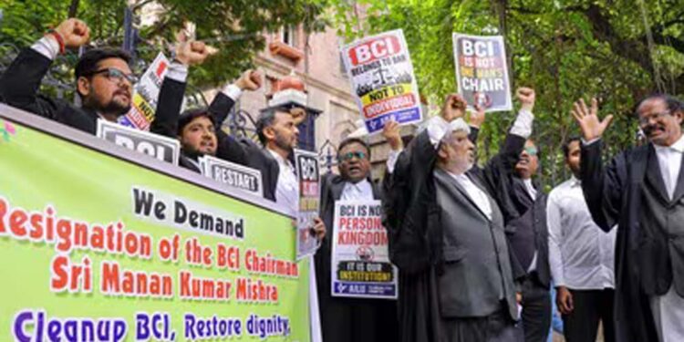 BCI की प्रेस कॉन्फ्रेंस सोमवार तक टली, मनन कुमार मिश्रा के इस्तीफे की मांग के बीच बड़ा अपडेट