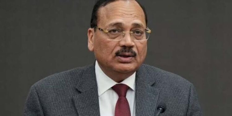 CJI सूर्यकांत की युवा वकीलों को नसीहत, कहा- न्यायिक संस्थानों को मजबूत करना आपकी जिम्मेदारी